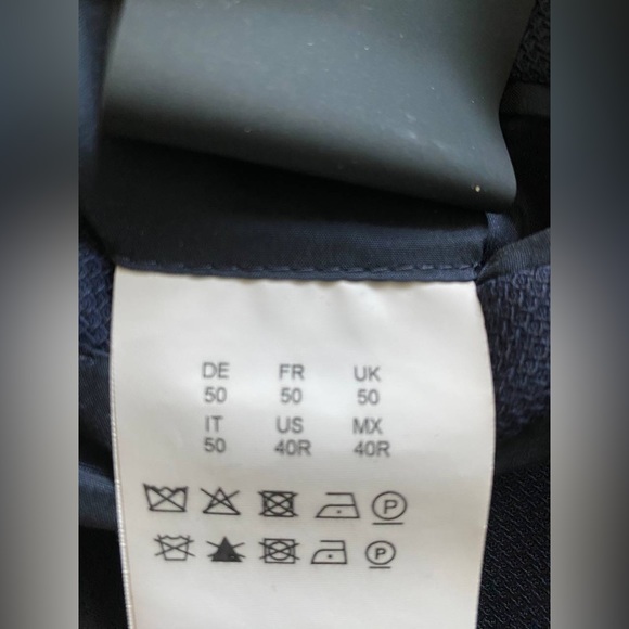 NWOT Hugo Boss Navy Down Filled SLIM-FIT JACKET WITH PADDED INNER BIB - Picture 6 of 14